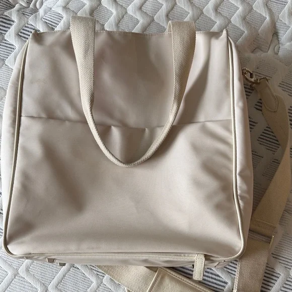 Beis North to South Tote - Picture 4 of 4